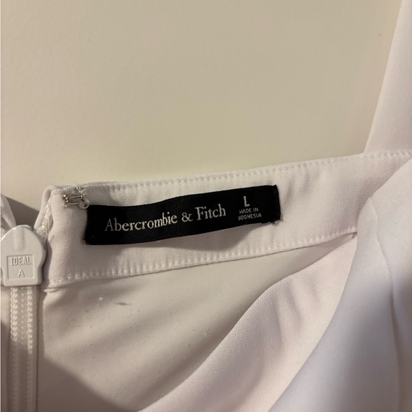 Abercrombie & Fitch Off the Should White Midi Dress - Picture 6 of 6